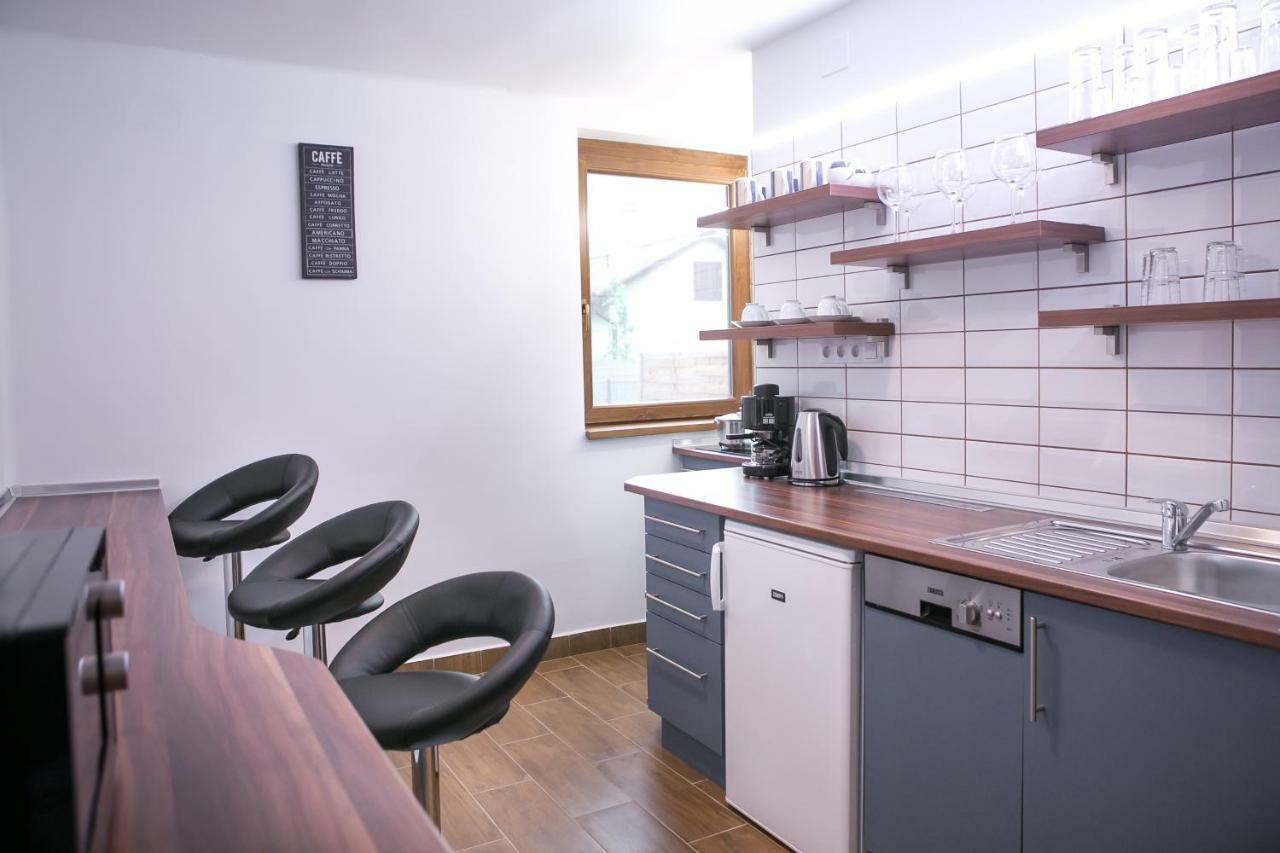 Starlight Apartment Mezokovesd Ngoại thất bức ảnh