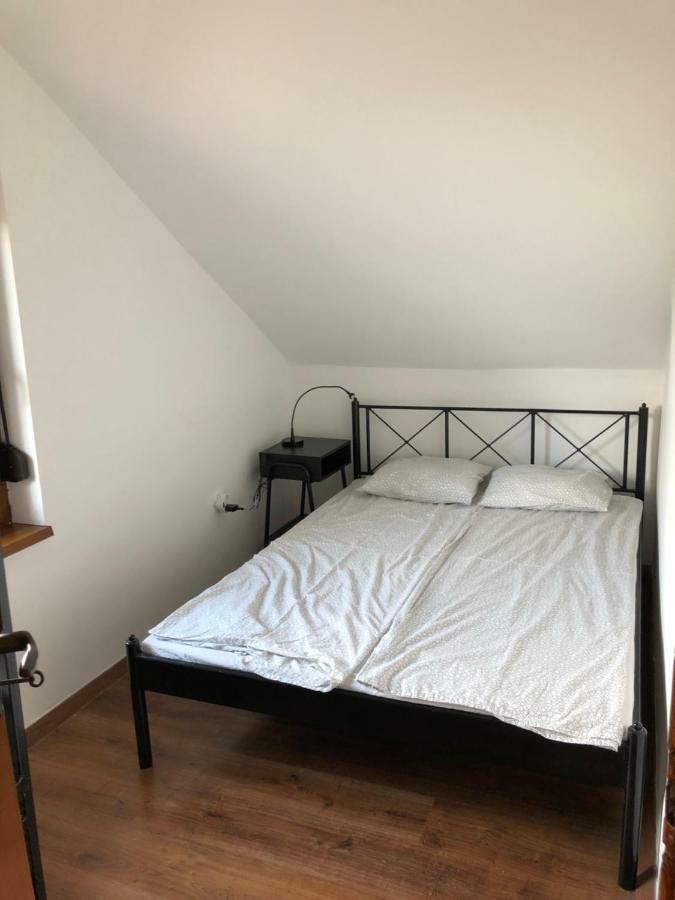 Starlight Apartment Mezokovesd Ngoại thất bức ảnh